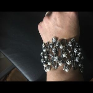 Pearl bracelet